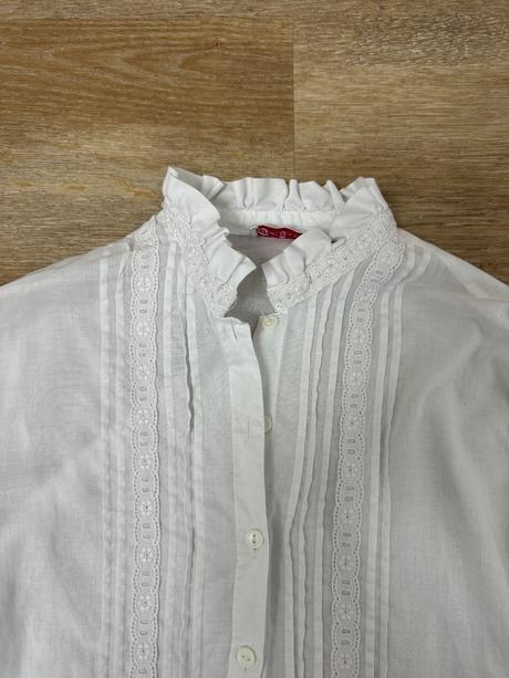 Zaujímavá košeľa betty barclay, s