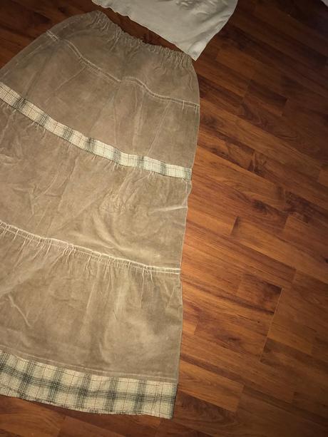 Dámska súprava - sukňa a tričko, xl