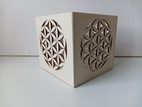 Svietnik / strom života / kvet života a kvet lotos, 