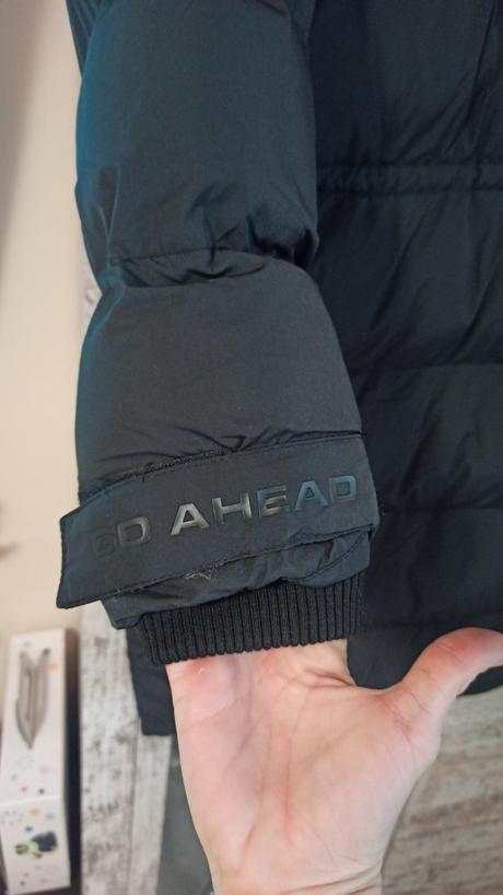 Dámska zimná bunda vel.s, s