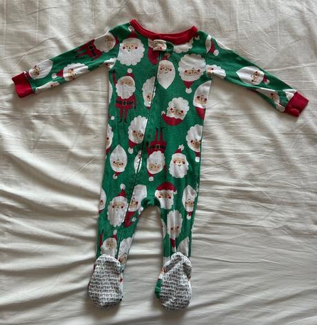 Mikulášove pyžamo veľkosť 80, carter's,80