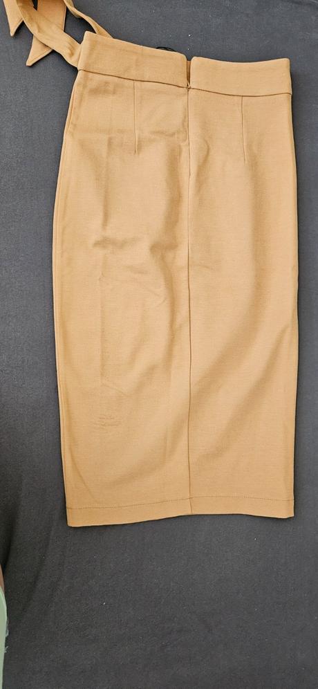 Midi sukňa, amisu,s