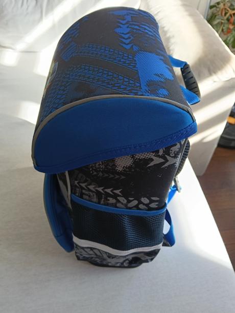 Nová školská taška do školy,