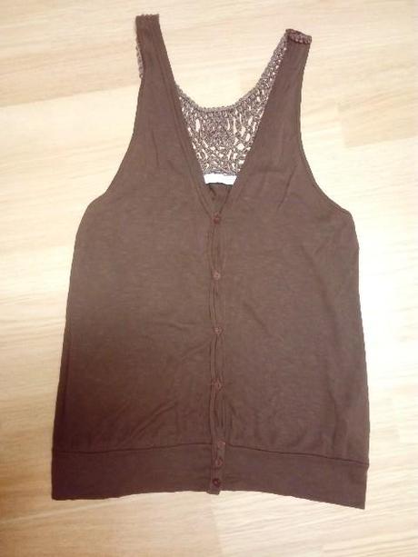 Charlotte russe vesticka, m