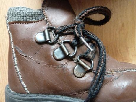 Chlapčenské topánky, 19