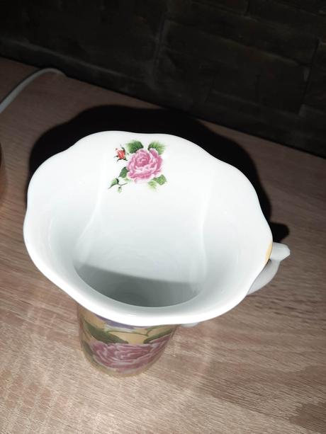 Krásny šálka retro,