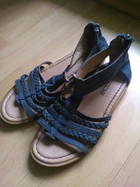 Dievčenské sandálky, 32