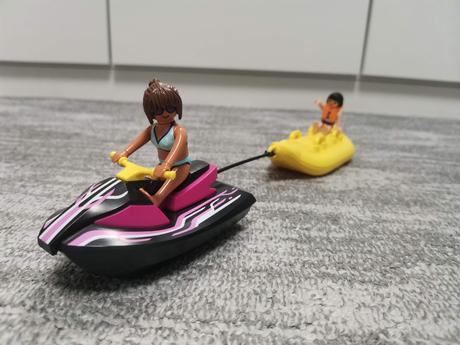 Playmobil 70906 vodný skúter s banánovým člnom, 
