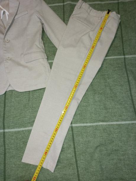 Chlapčenský oblek, 134