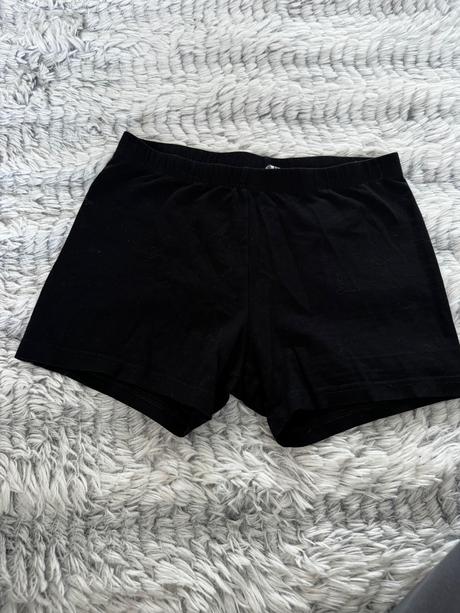 Krátke cyklistické šortky s, h&m,s