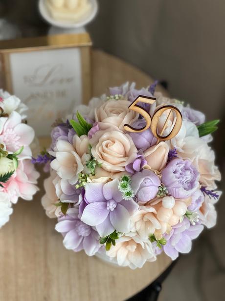 Mydlove voňavé dekoračné kytice.,