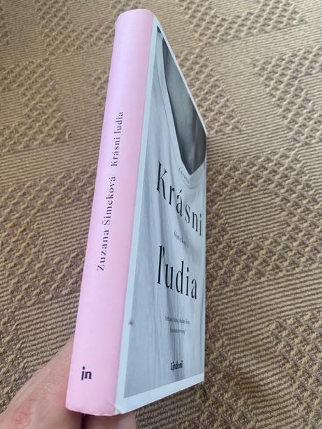 Krásni ľudia strhujúci debut. reálne životy. spozn, 