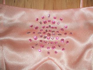 Doplnky k šatám na ples. Pomôžte mi vybrať