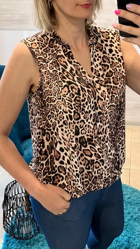Dámska blúzka s leopardím vzorom,