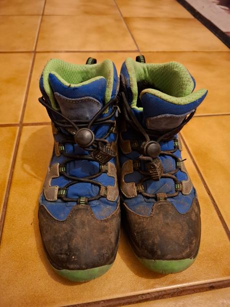 Turisticke topanky 2, mckinley,35