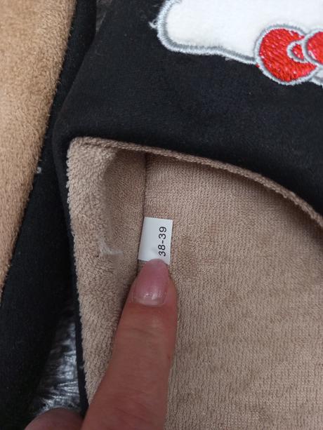 Čierne papučky hello kitty, 38
