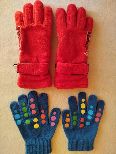 Šály, čiapky, rukavice, 116