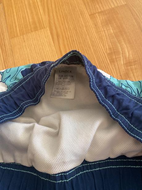 Letné kraťasy, lindex,128