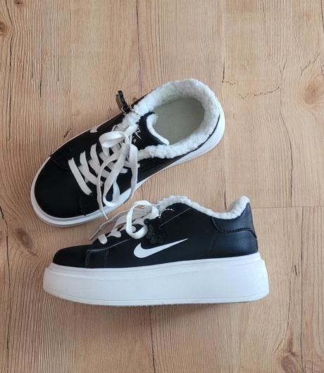 Zateplené tenisky, nike,36