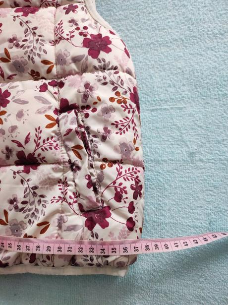 Vyteplená vesta s kožušinkou veľ. 110, 110