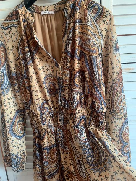 Pekné midi šaty, reserved,s