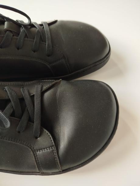 Shapen barefoot tenisky feelin uni black leather, 44