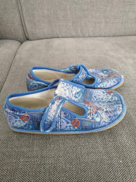 Beda papučky, beda,31