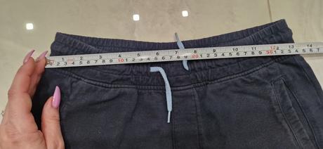 Kraťasy v. 158, 158