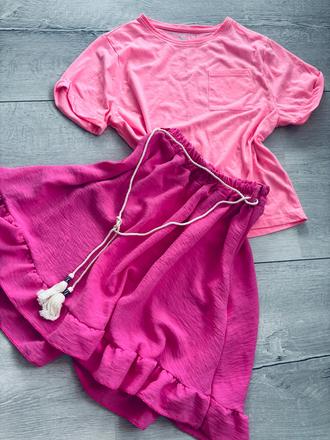 Nádherná sukňa nenosené, 140