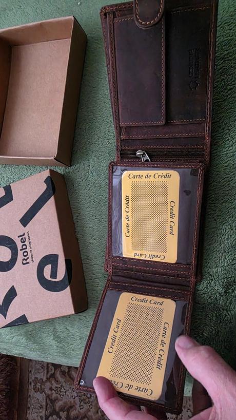 Kozena panska penazenka, 