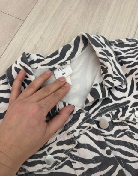 Zebrova riflovka, h&m,170