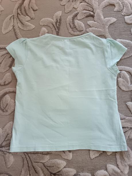 Dievčenské tričko, 104