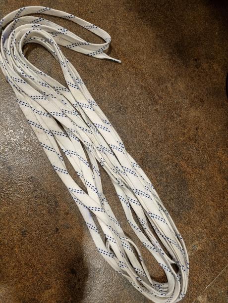 Šnúrky do korčúľ - 320cm, 