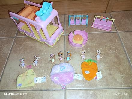 Baby born autobus a bábätká, 