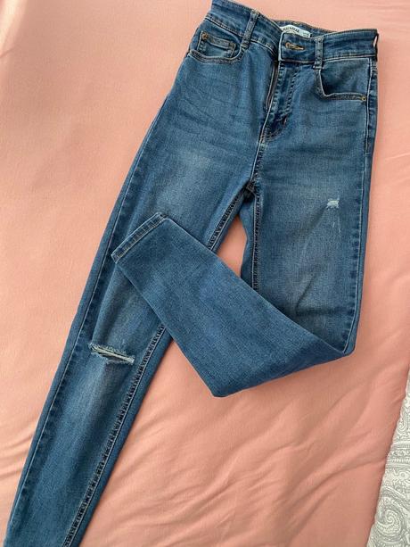 High waist džínsy, pull&bear,34