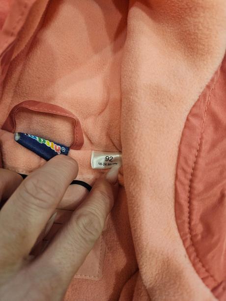 Overal na zimu, lupilu,92