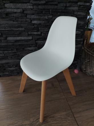 Dizajnova  detská stolička, 