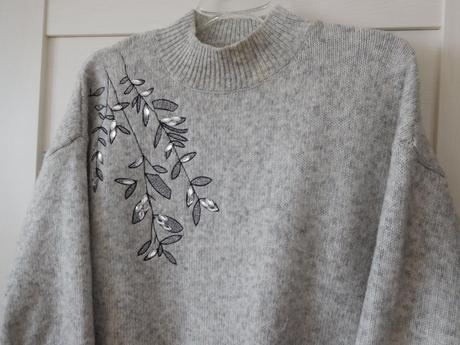 Pulovrík šedý -s,, s