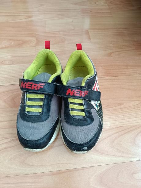 Tenisky nerf 30, 30