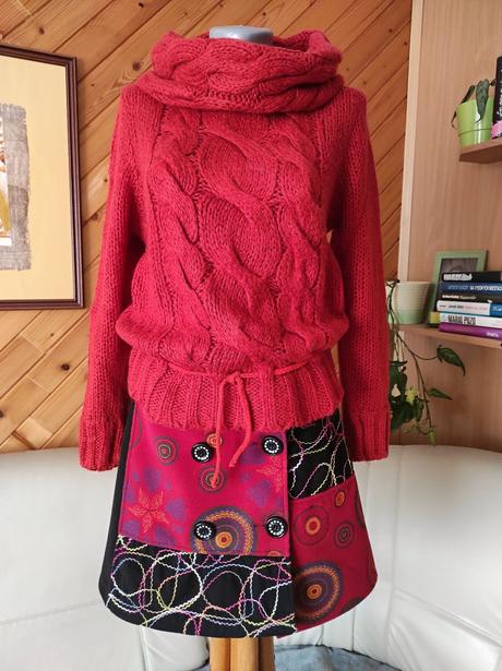 Sukňa v štýle desigual, veľkosť 38-40, 40