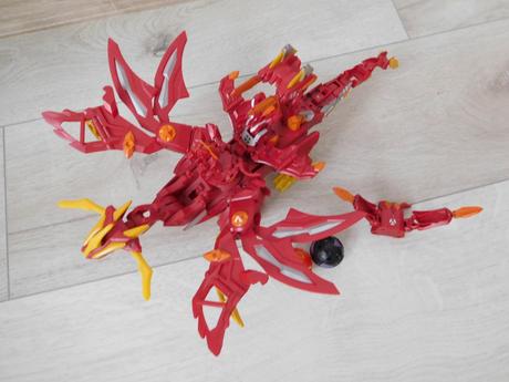 Bakugan drak červený-30 cm,, 