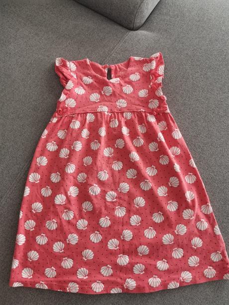 Šaty pre dievčatko, 98