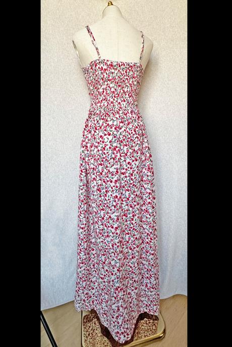 Kvietkované maxi šaty na ramienka, s