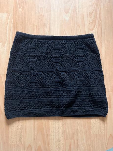 Čierna háčkovaná mini sukňa zara m, zara,m