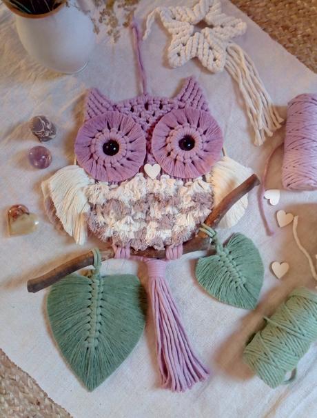 Sovy huňaté s kvetmi/listami, 