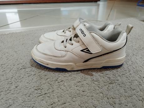 Umbro botasky, umbro,33