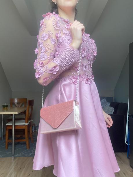 Čipkované šaty, m