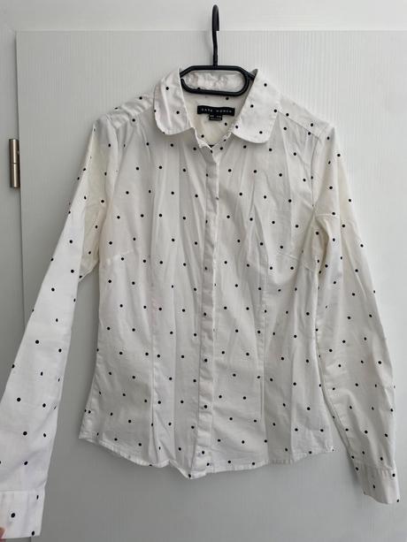 Biela košeľa, gate,s