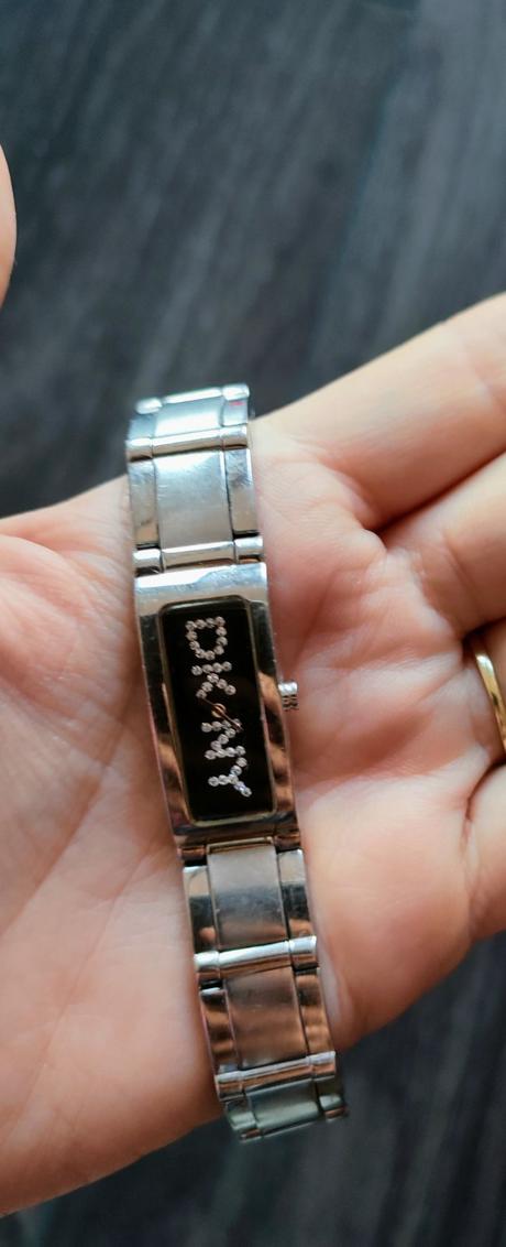 Hodinky dkny, dkny
