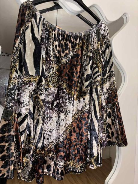 Zamatový off shoulder l, l